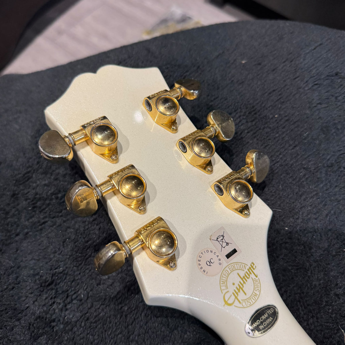 Epiphone Wildkat Royale Pearl White