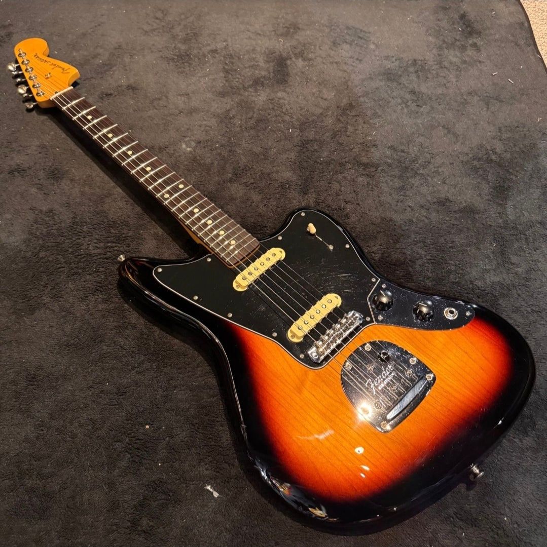 Fender Player II Jaguar 3-Color Sunburst