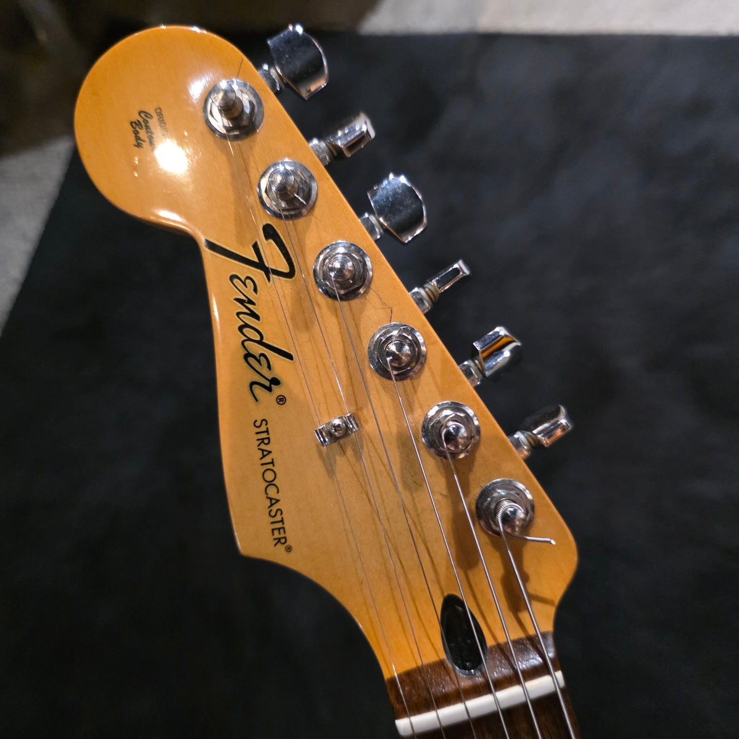 Fender Standard Stratocaster 2012- 3 tone sunburst - LEFT-HANDED