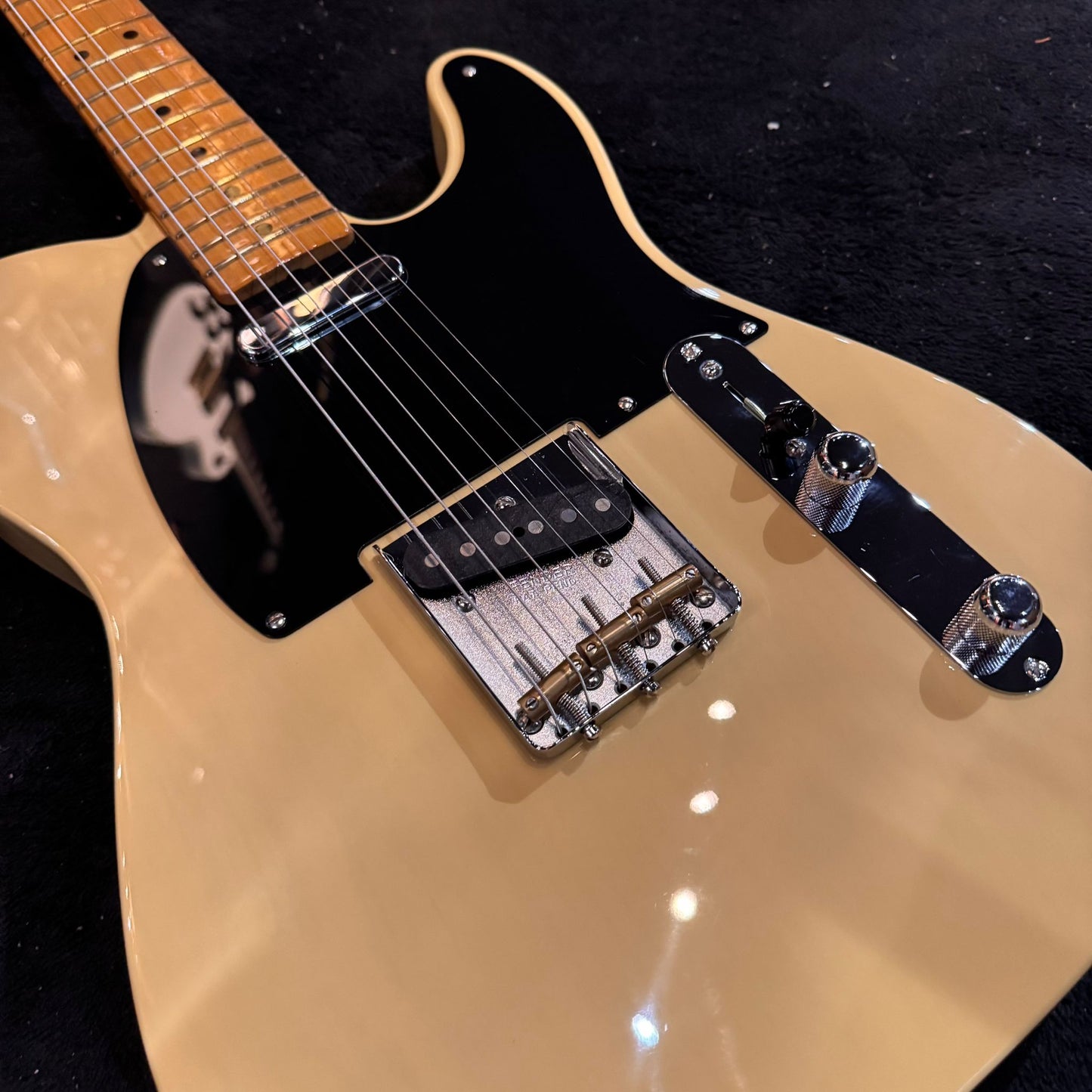 Fender Vintera II '50s Nocaster with Maple Fretboard 2023 - Present - Blackguard Blonde