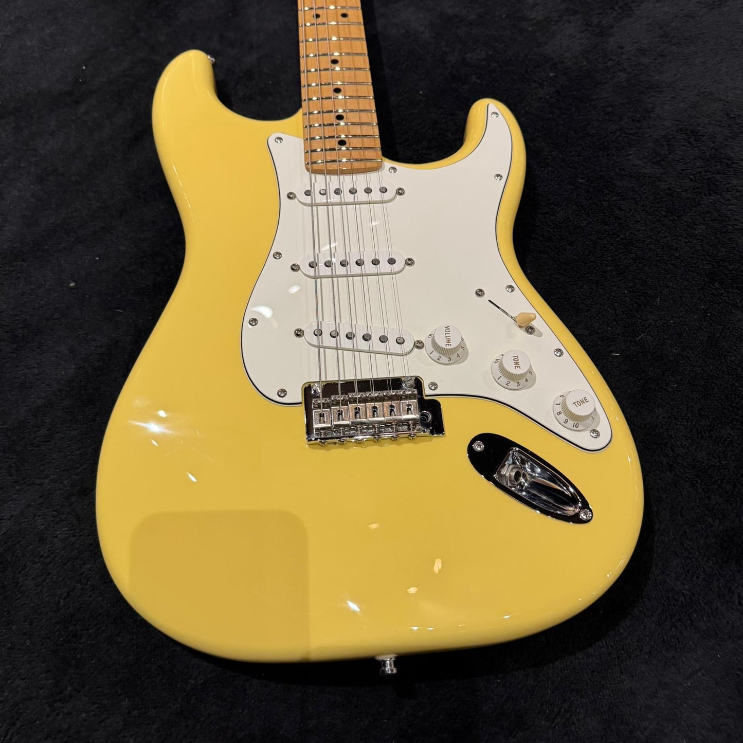 Fender Player Stratocaster with Maple Fretboard 2018 - Buttercream  MIM