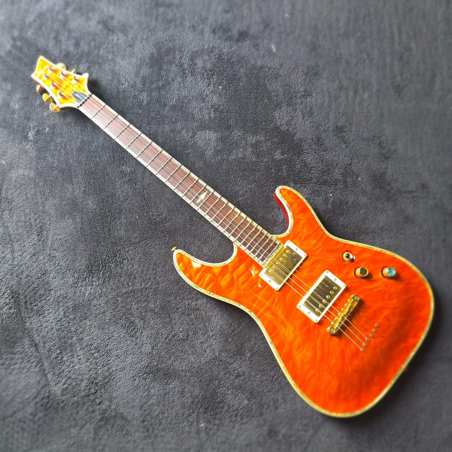 Schecter Diamond Series C-1 Elite in Amber Quilt