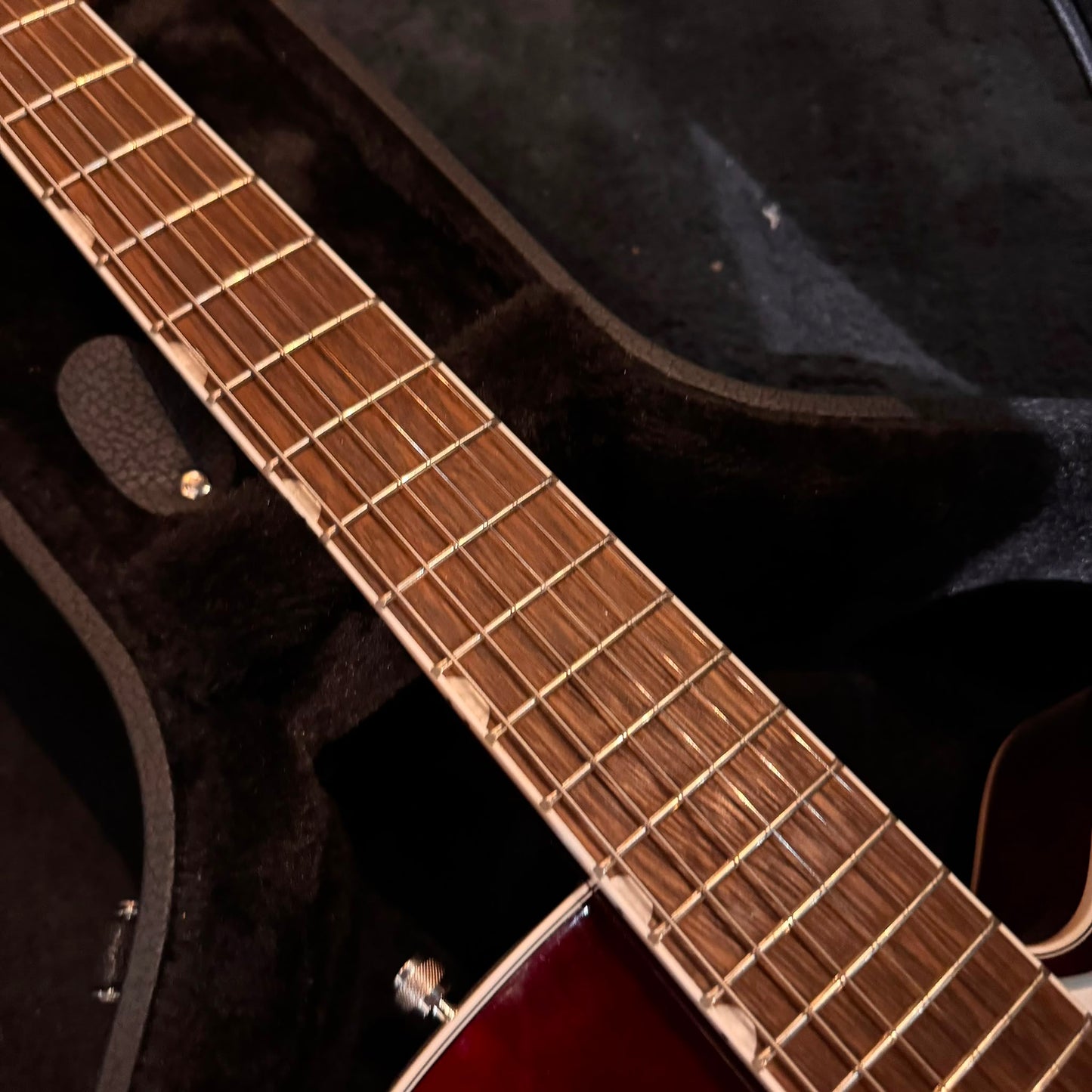 Gretsch G5420T Electromatic with Fitted Gretsch hardcase 2022 - Present - Walnut Stain