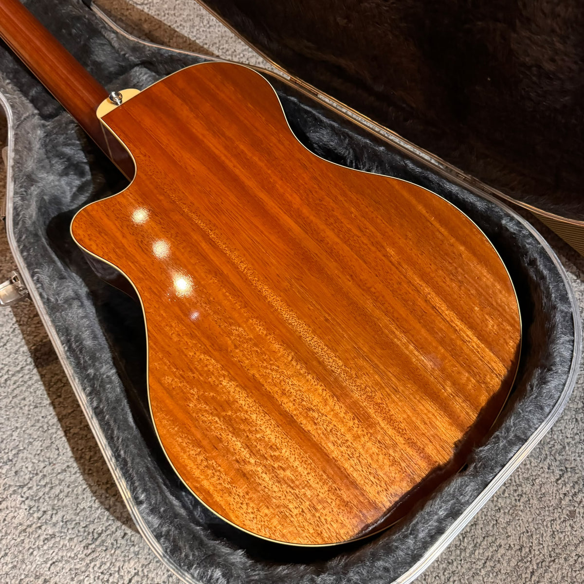 Yamaha APX700II - 12 Thinline Acoustic/Electric Cutaway 12String 2010s - Natural