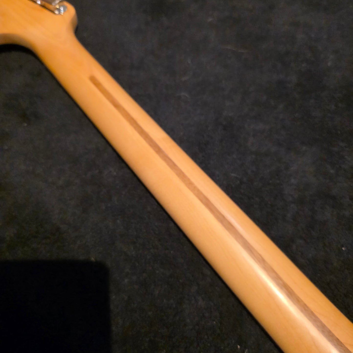 Fender Limited Edition Tom DeLonge Signature Stratocaster Graffiti Yellow