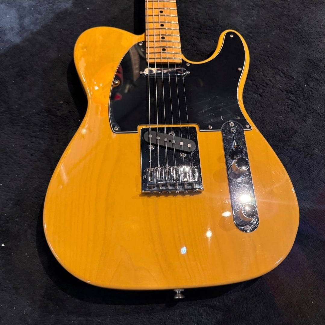 Fender Player Telecaster with Maple Fretboard Butterscotch Blonde