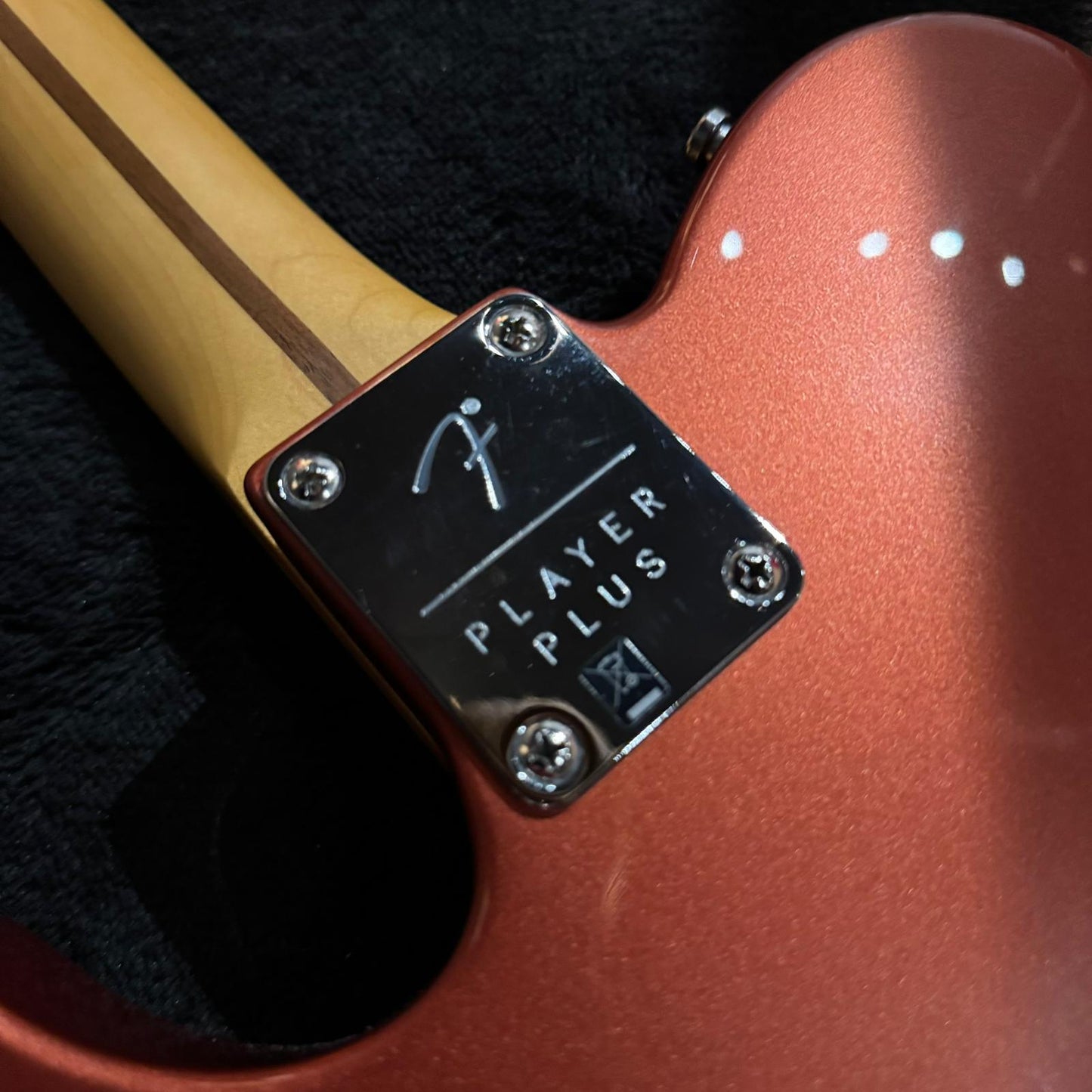 Fender Player Plus Telecaster with Maple Fretboard 2021 - Aged Candy Apple Red