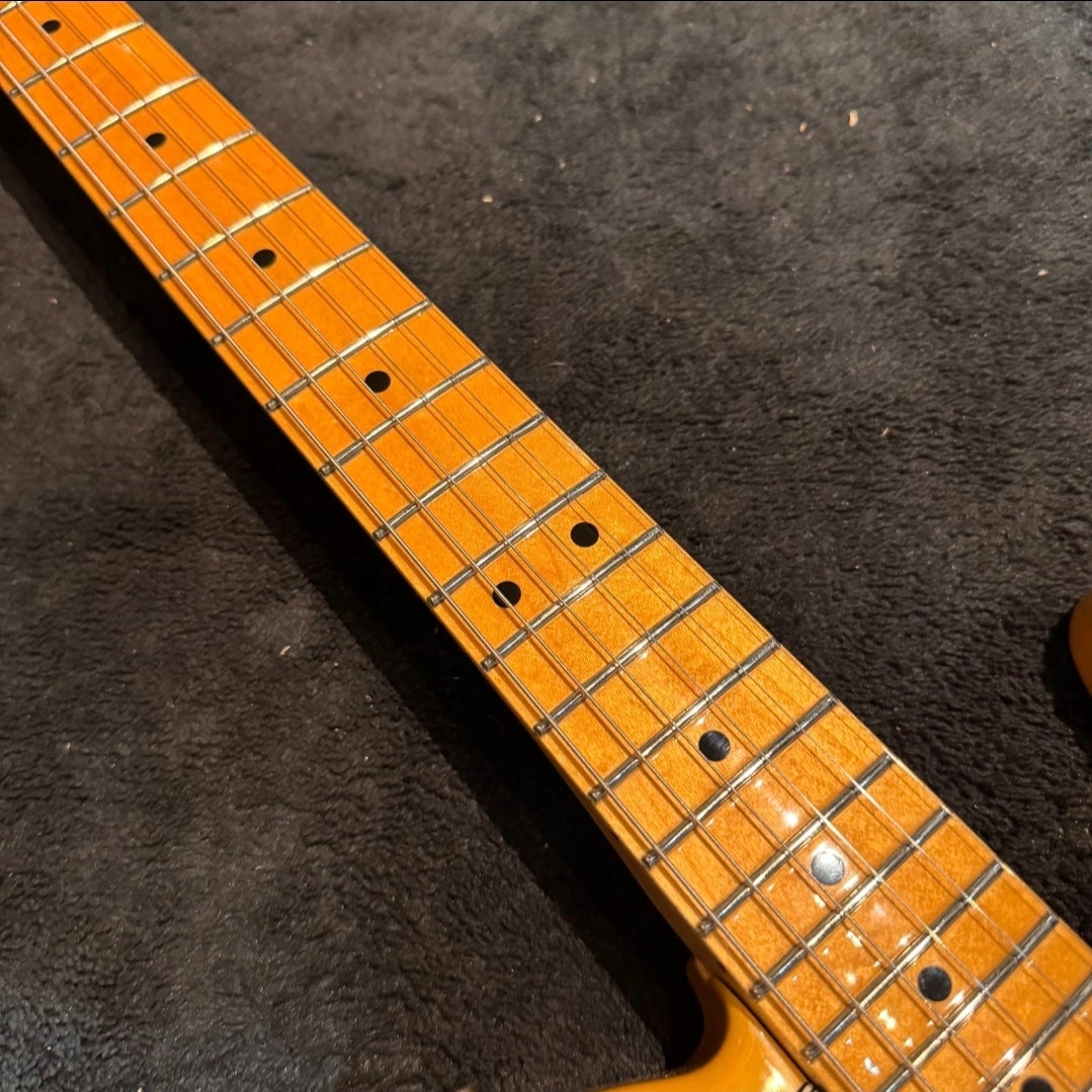 Fender Player Telecaster with Maple Fretboard Butterscotch Blonde