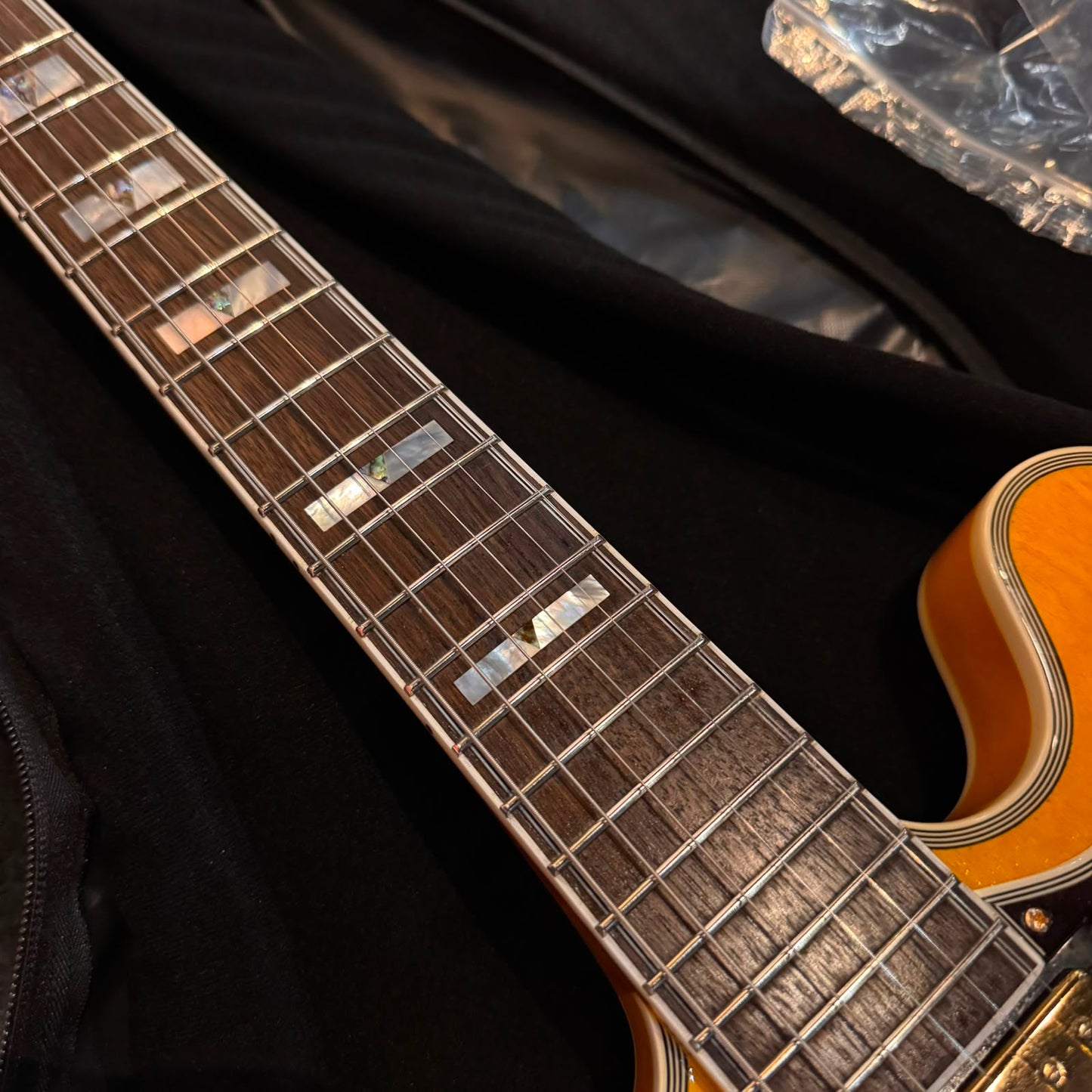 Epiphone Sheraton with Laurel Fretboard 2024 - Natural
