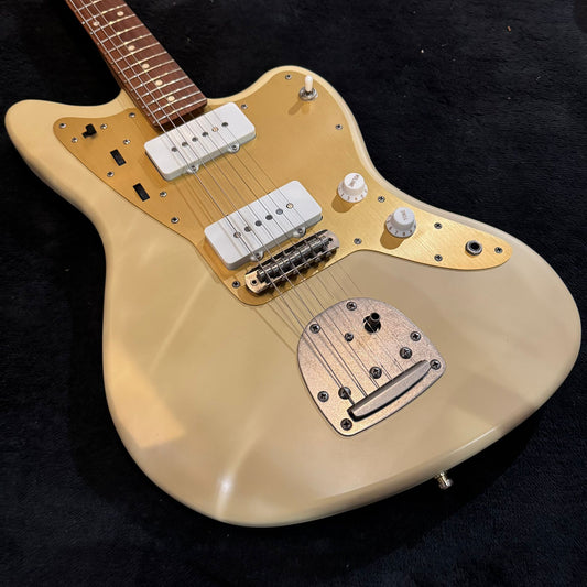 Squier 40th anniversary Jazzmaster with Fender neck replacement