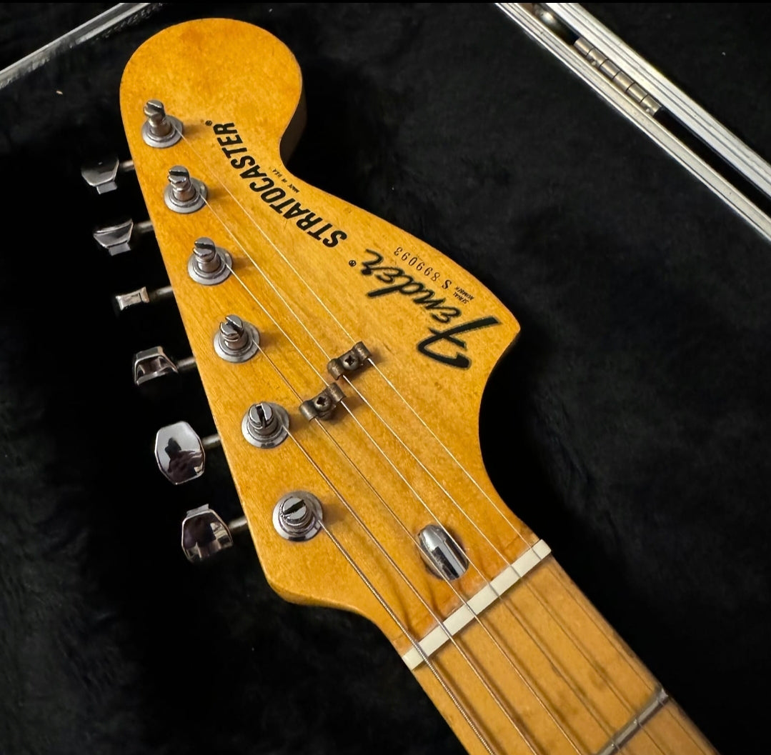 Fender Stratocaster Hard Tail with Maple Fretboard 1978