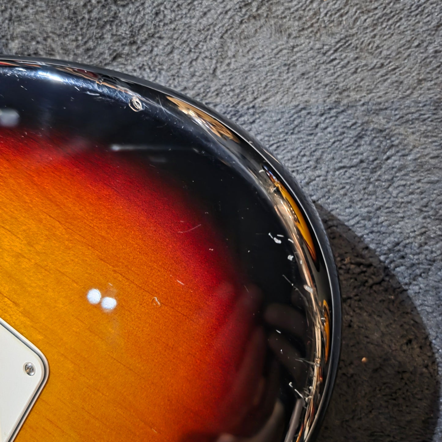 Fender Standard Stratocaster 2012- 3 tone sunburst - LEFT-HANDED