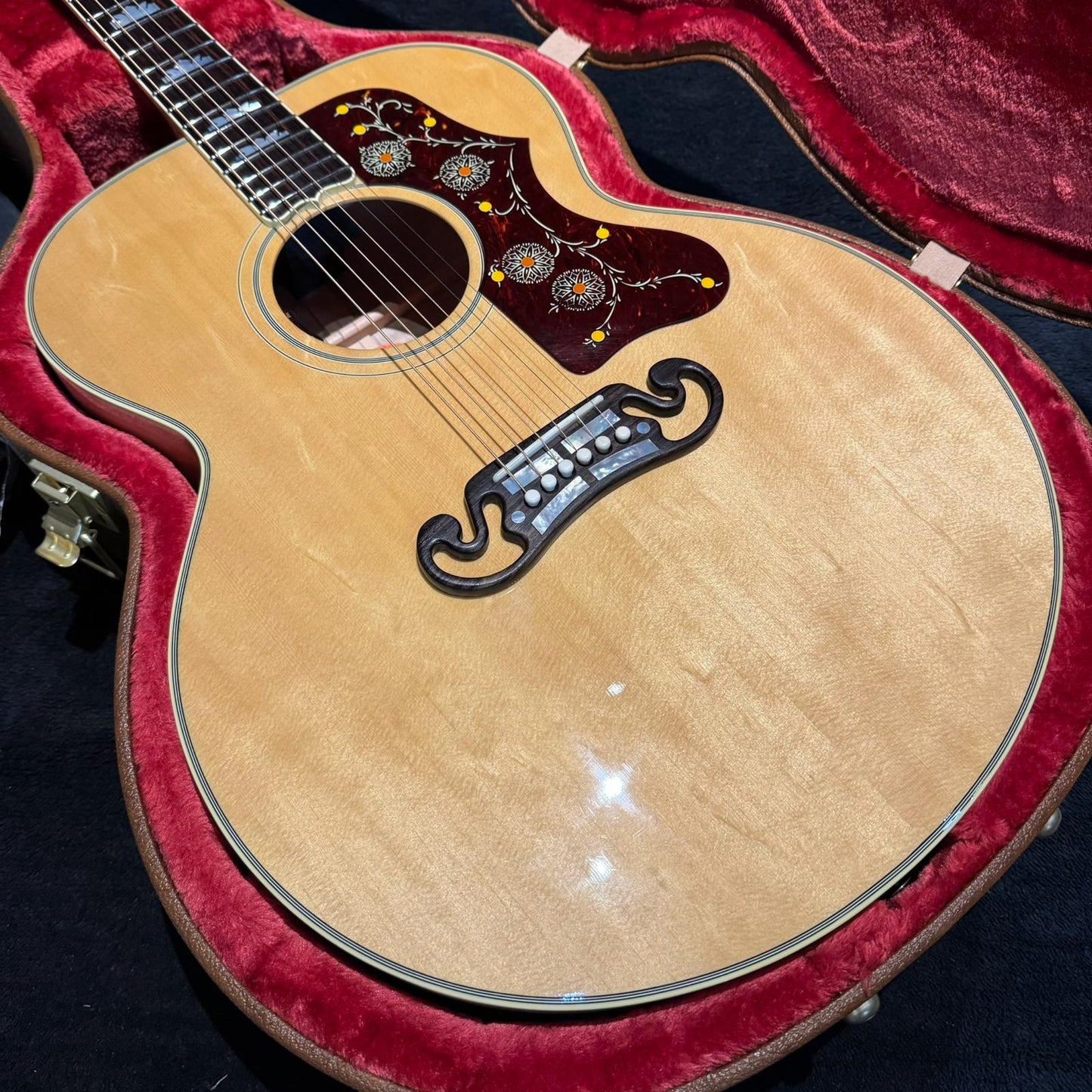 Gibson J-200 Original 2024/2025 Antique Natural