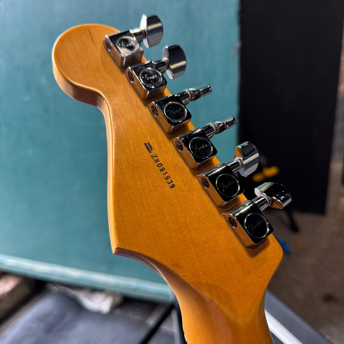 Fender American Series Stratocaster with Maple Fretboard 2008 - Candy Cola