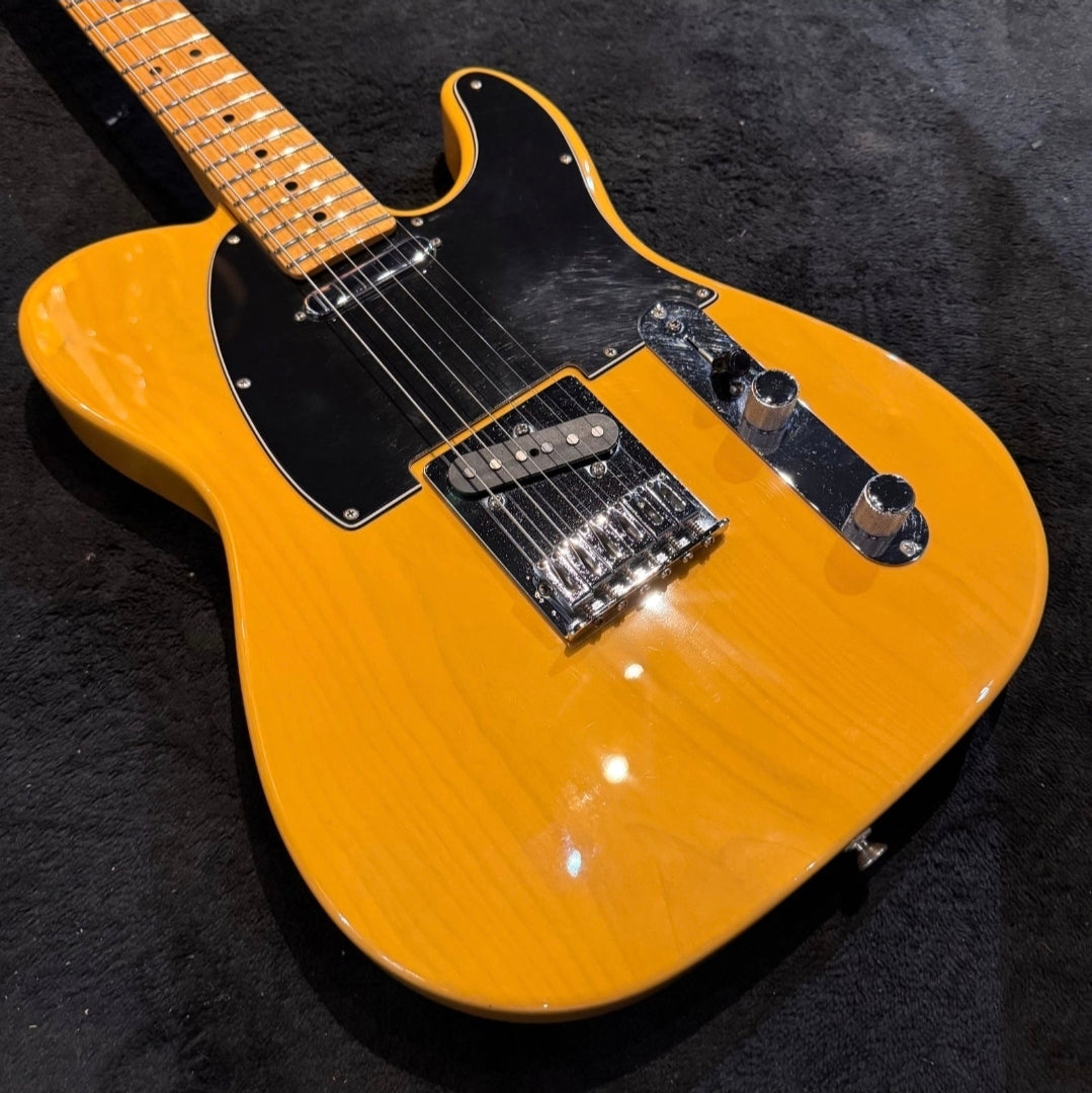 Fender Player Telecaster with Maple Fretboard Butterscotch Blonde