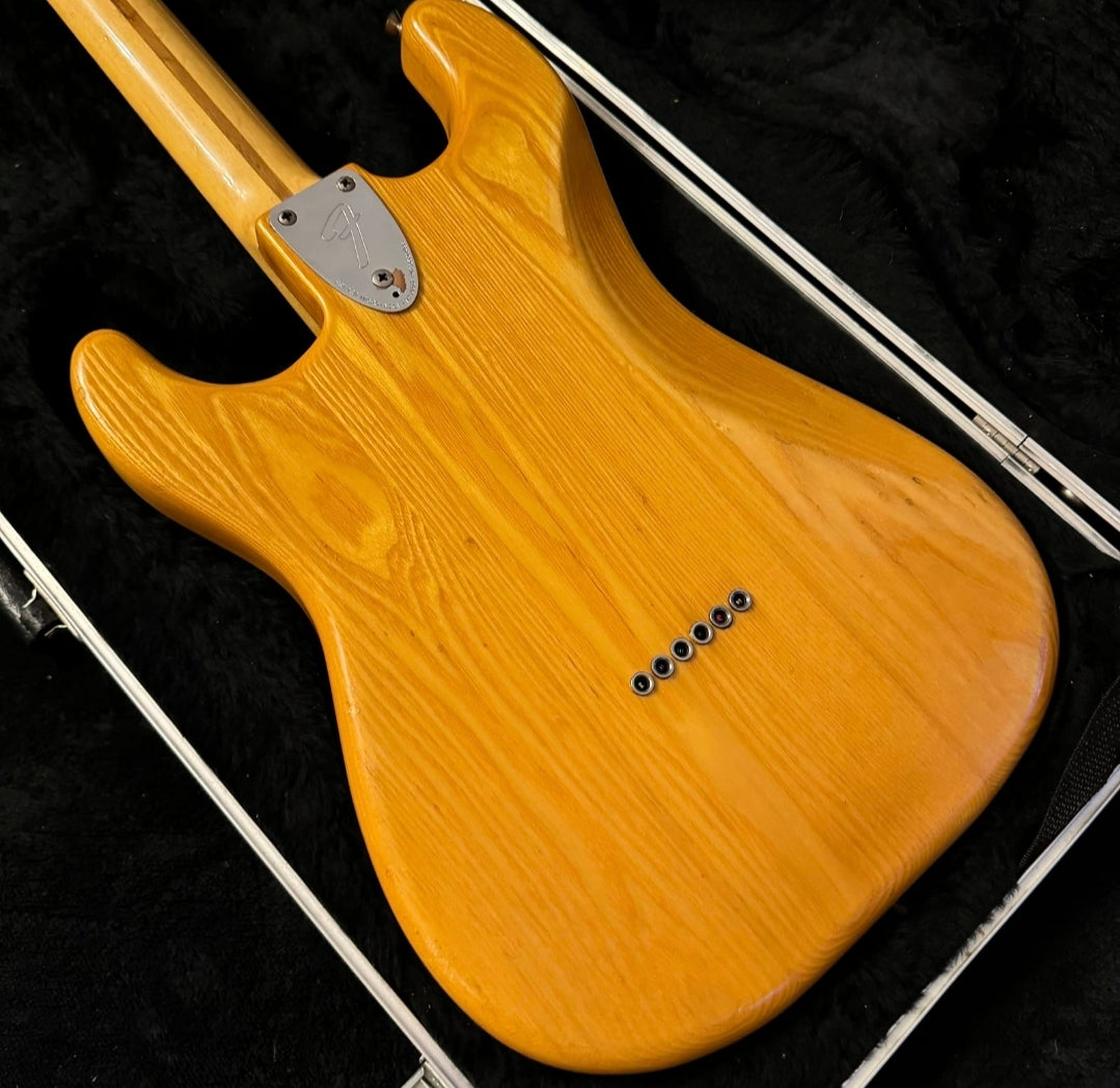 Fender Stratocaster Hard Tail with Maple Fretboard 1978