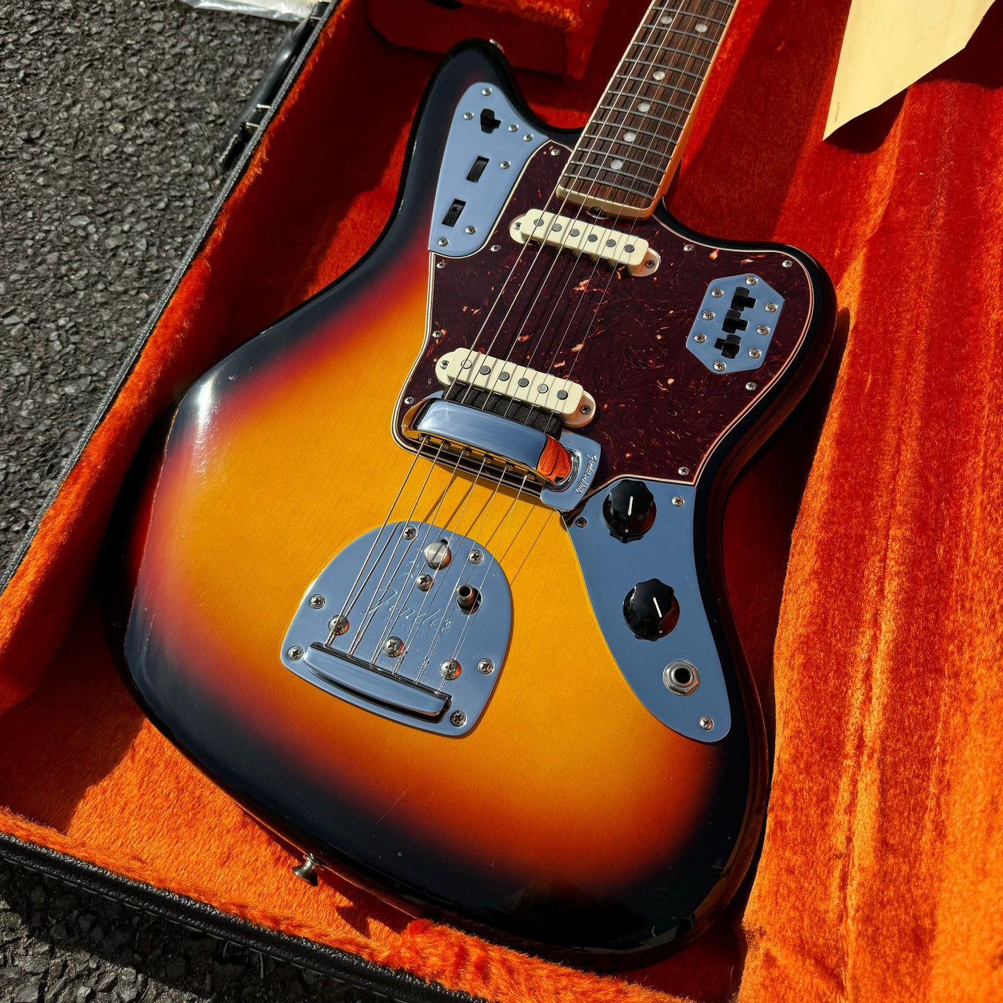 Fender American Vintage '65 Jaguar AVRI- 3-Color Sunburst