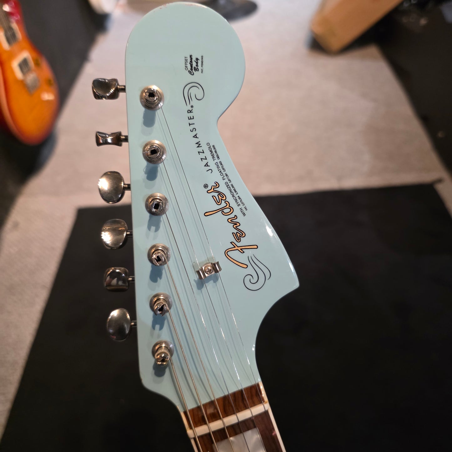Fender Limited Edition 60th Anniversary Classic Jazzmaster with Matching Headstock 2018 - Daphne Blue