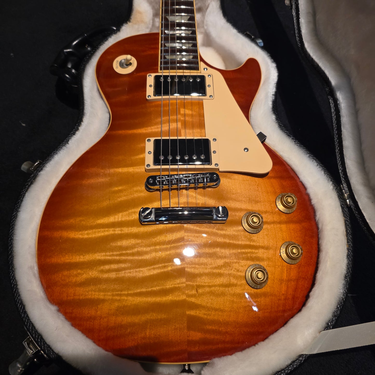Gibson Les Paul Standard with '60s Neck Profile 2007 - Heritage Cherry Sunburst