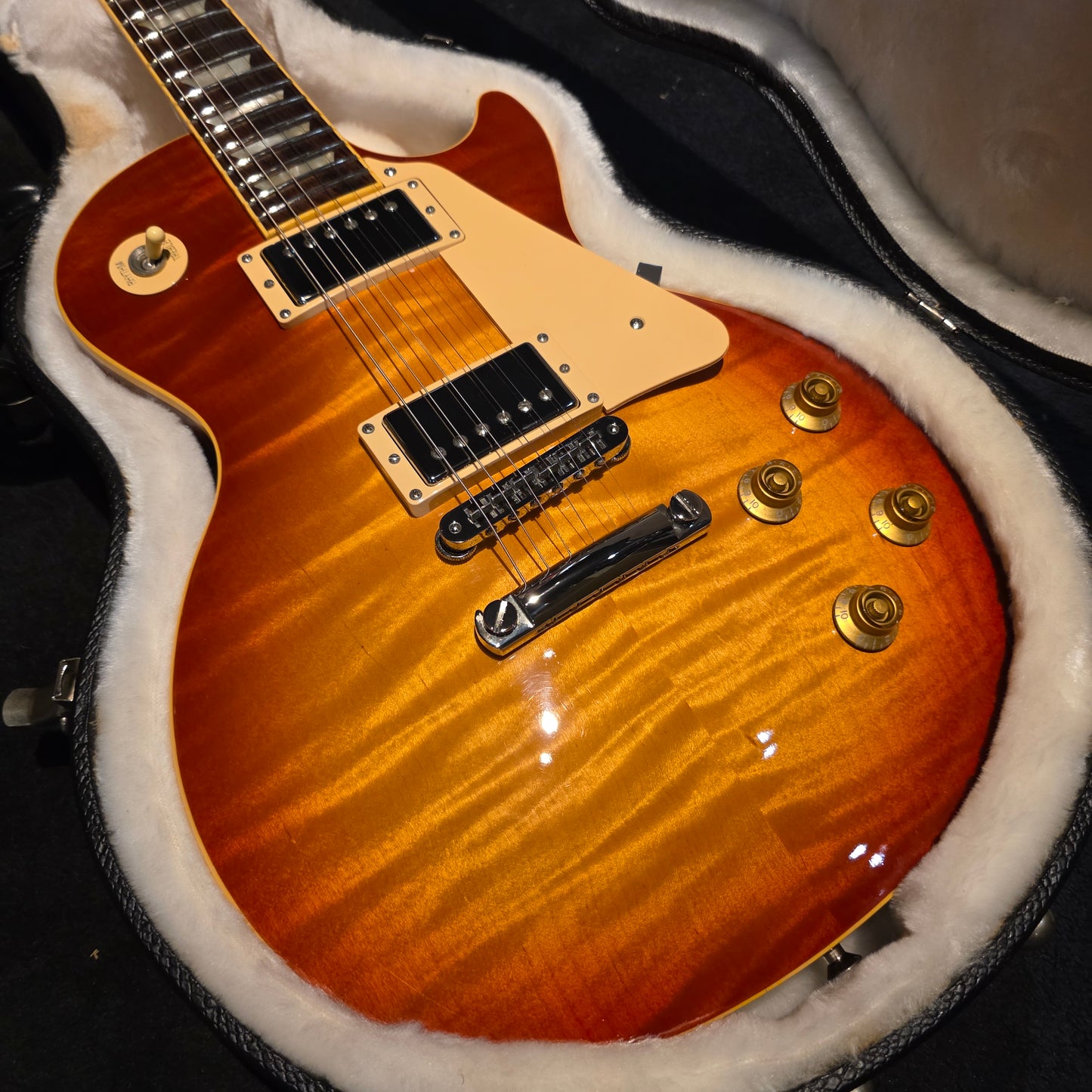 Gibson Les Paul Standard with '60s Neck Profile 2007 - Heritage Cherry Sunburst