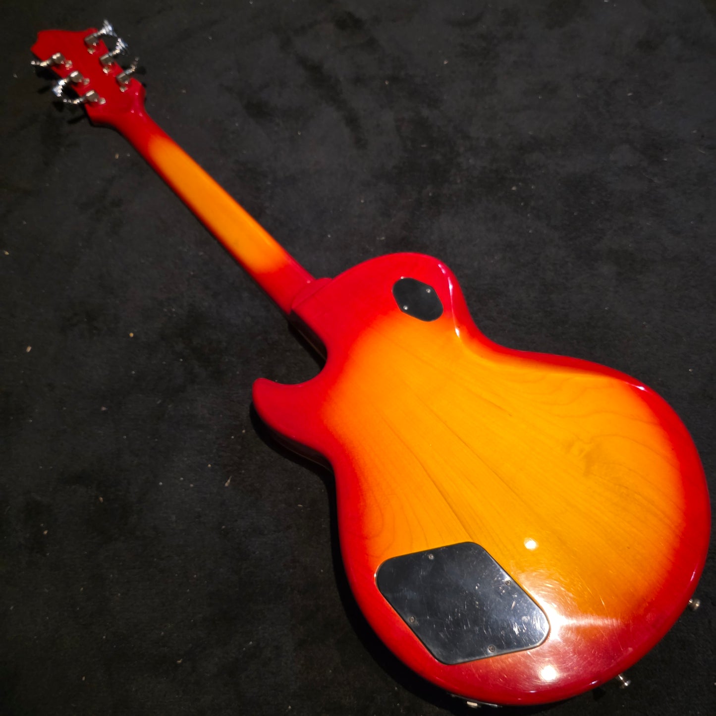 Hagstrom Super Swede 1980 Golden Sunburst #162 of #250