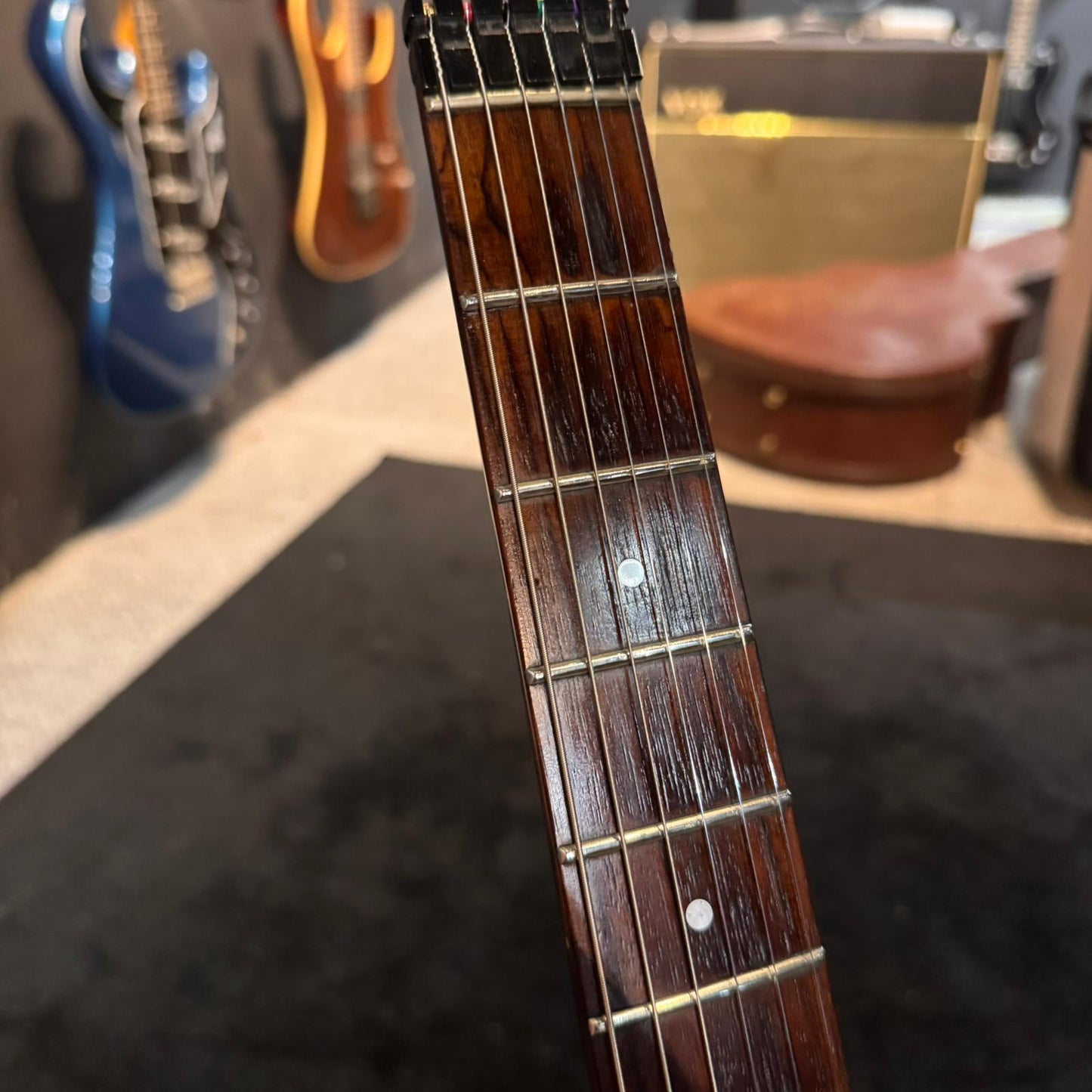 Hohner Professional Steinberger Licenced G2 Tremolo headless electric guitar