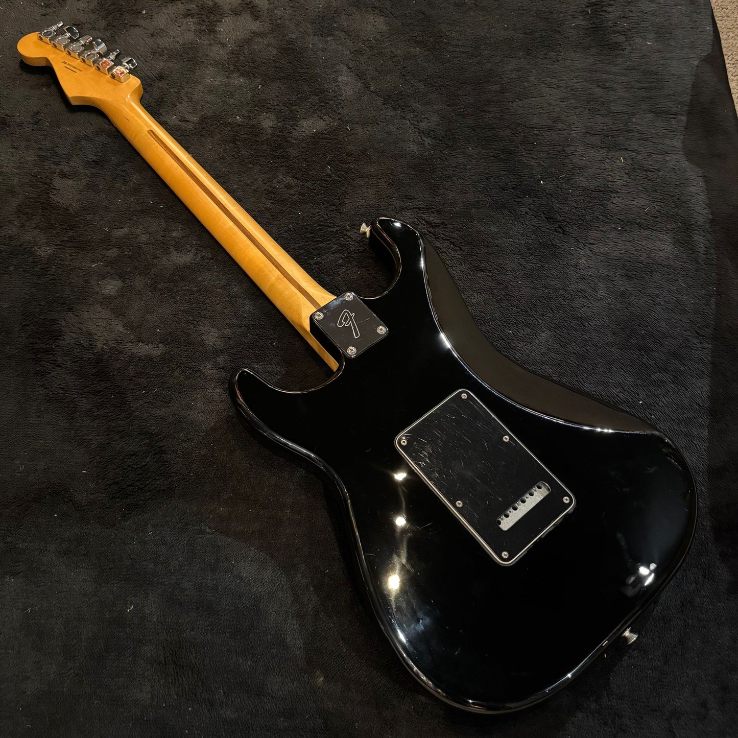 Fender Standard Stratocaster with Maple Fretboard Black