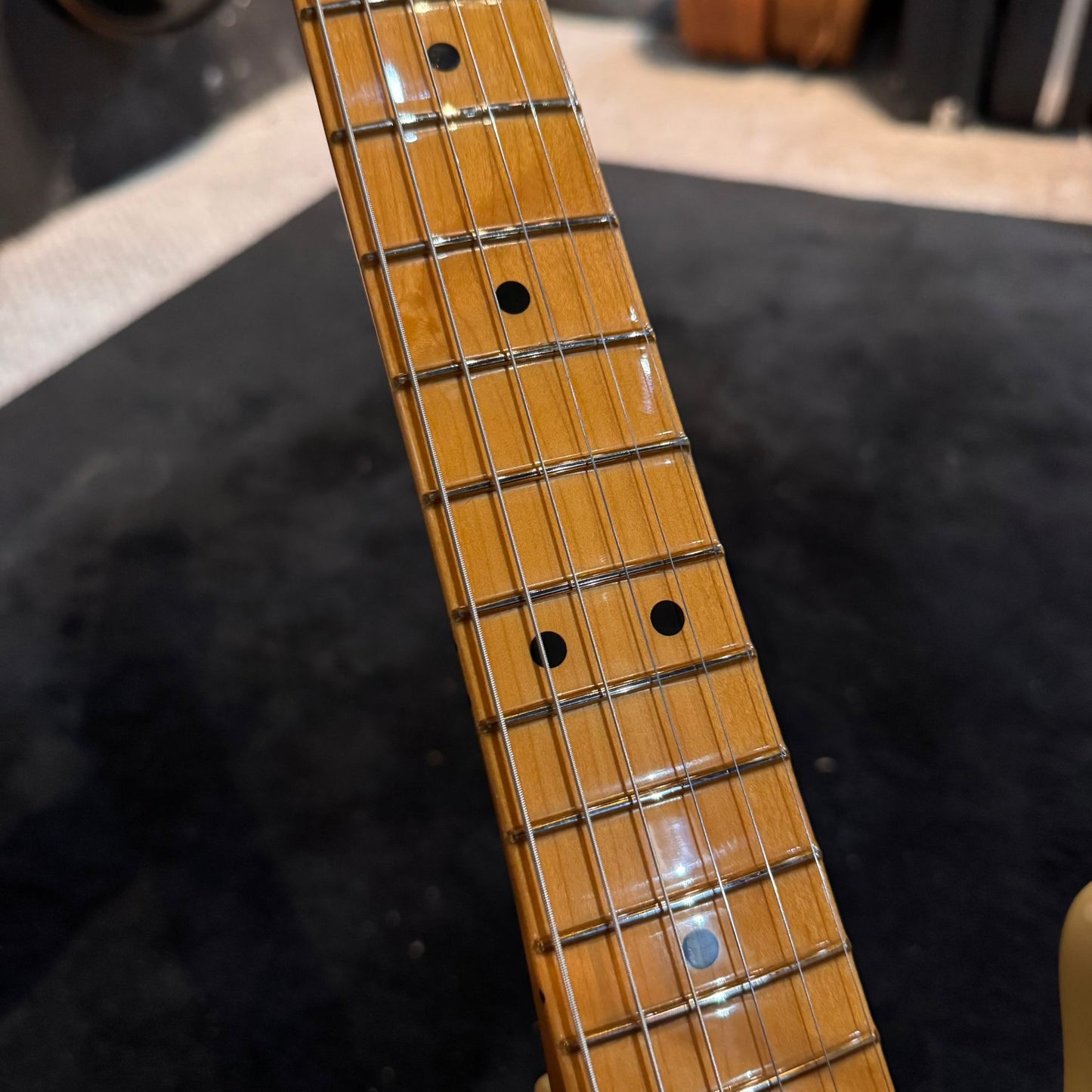 Fender Vintera II '50s Nocaster with Maple Fretboard 2023 - Present - Blackguard Blonde