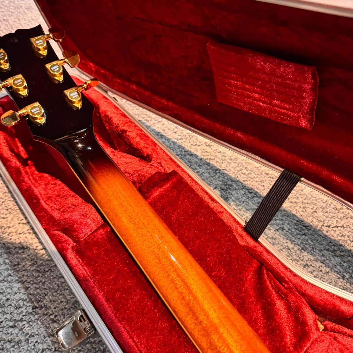 Yamaha SA2200 2004 - Brown Sunburst