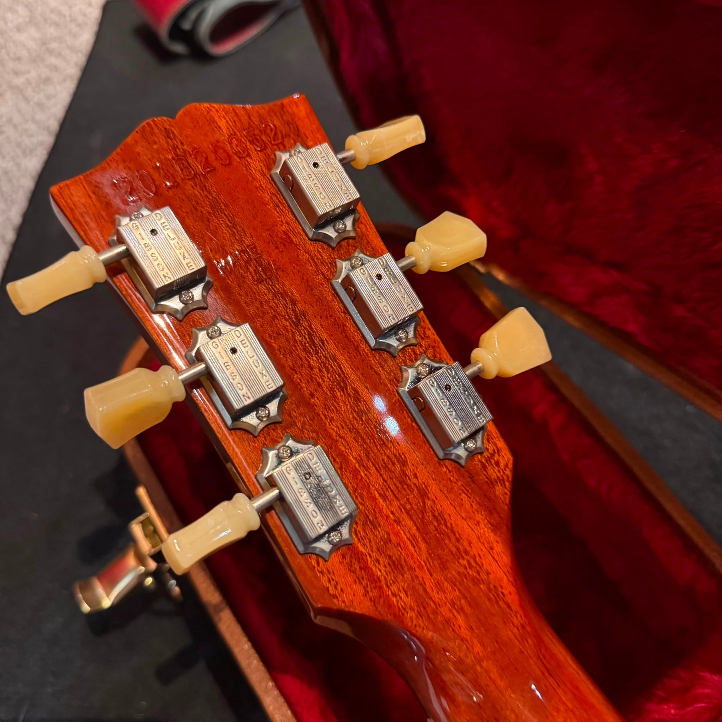 Gibson SG Standard '61 with Sideways Vibrola 2022 - Vintage Cherry
