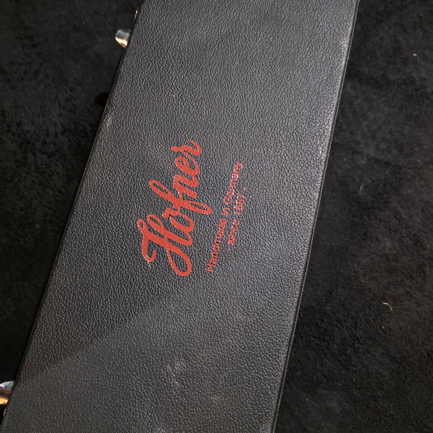 Hofner President Gold Label Custom Shop Cherry Red