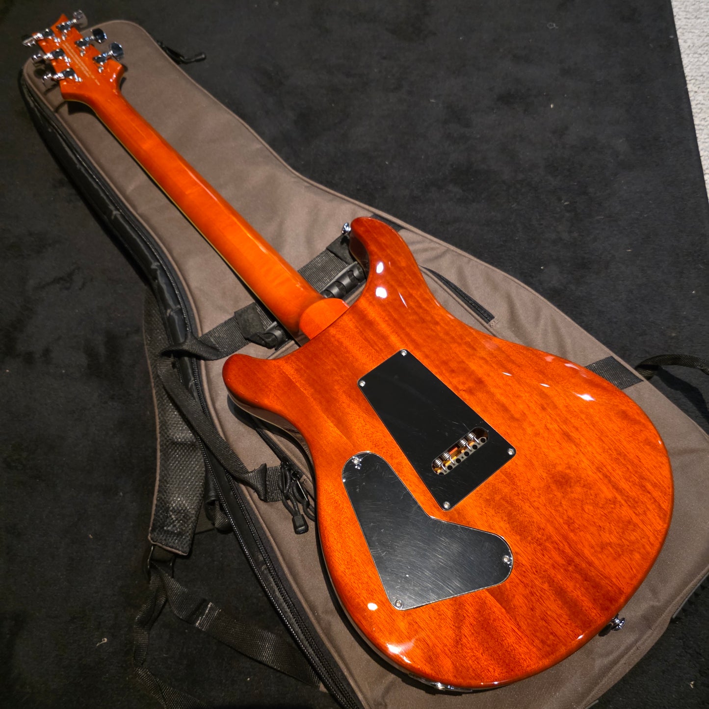 PRS SE Custom 24- Spalted Maple Top - Vintage Sunburst