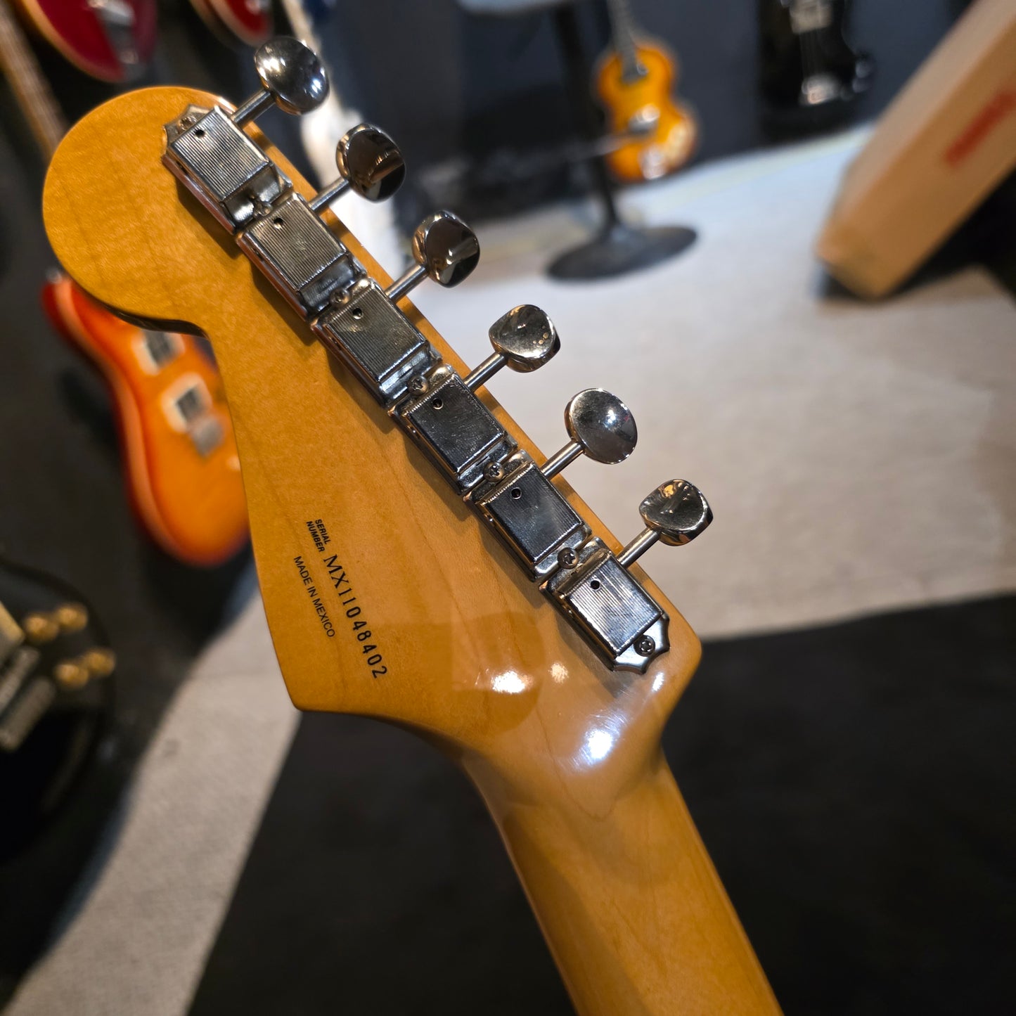 Fender Classic Player 60s with Rosewood Fretboard 2011 - Candy Apple Red