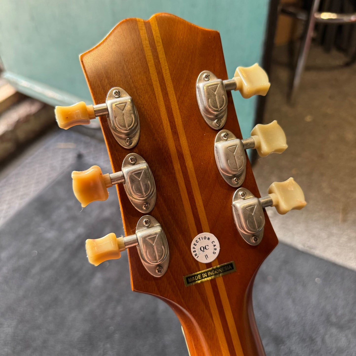 Epiphone Masterbilt Century Deluxe - Vintage Natural