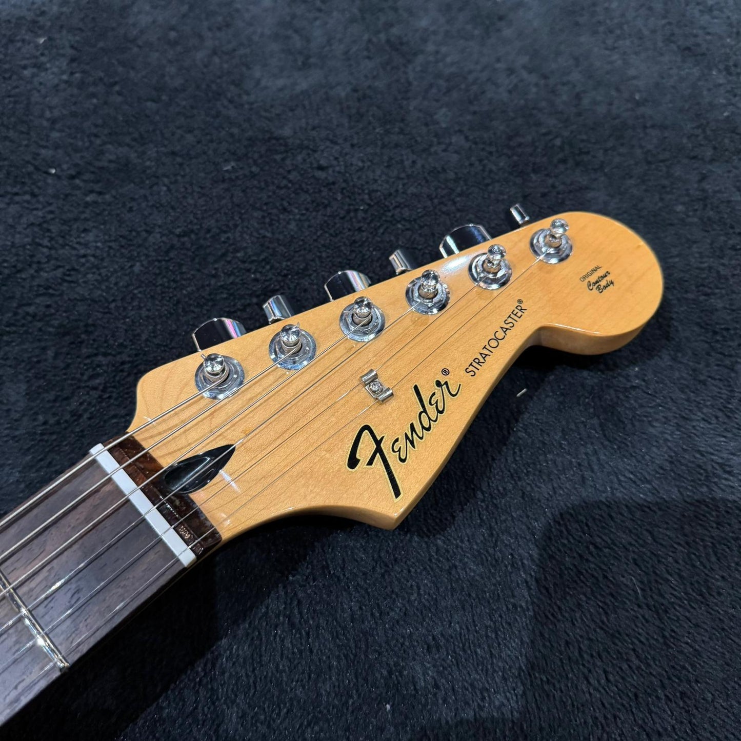 Fender Standard Stratocaster with Rosewood Fretboard 2015 - Arctic White