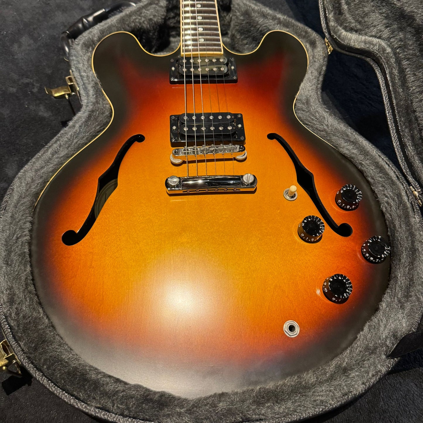 Gibson ES-333 (Exposed Coil) 2003  Cherry