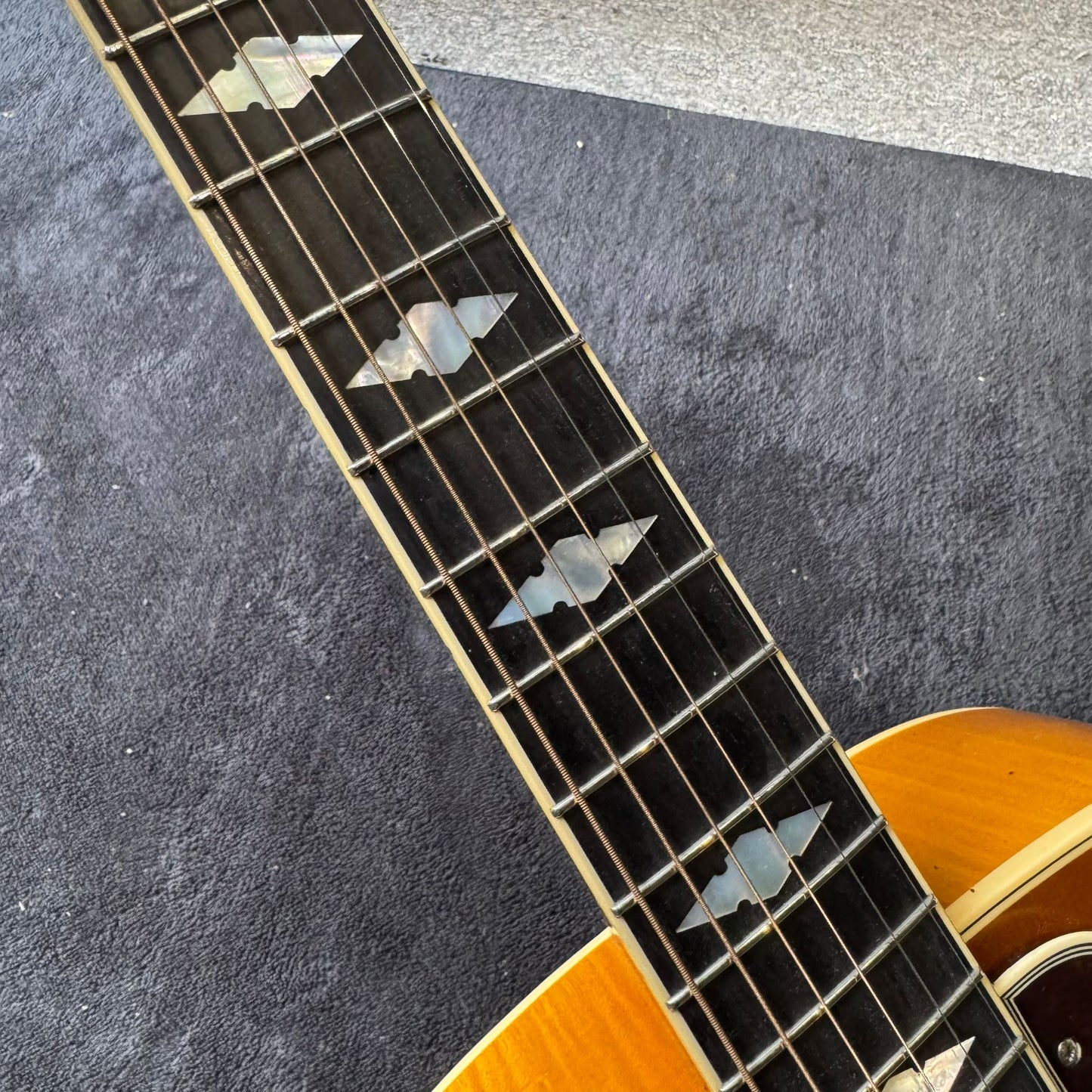 Epiphone Masterbilt Century Deluxe - Vintage Natural