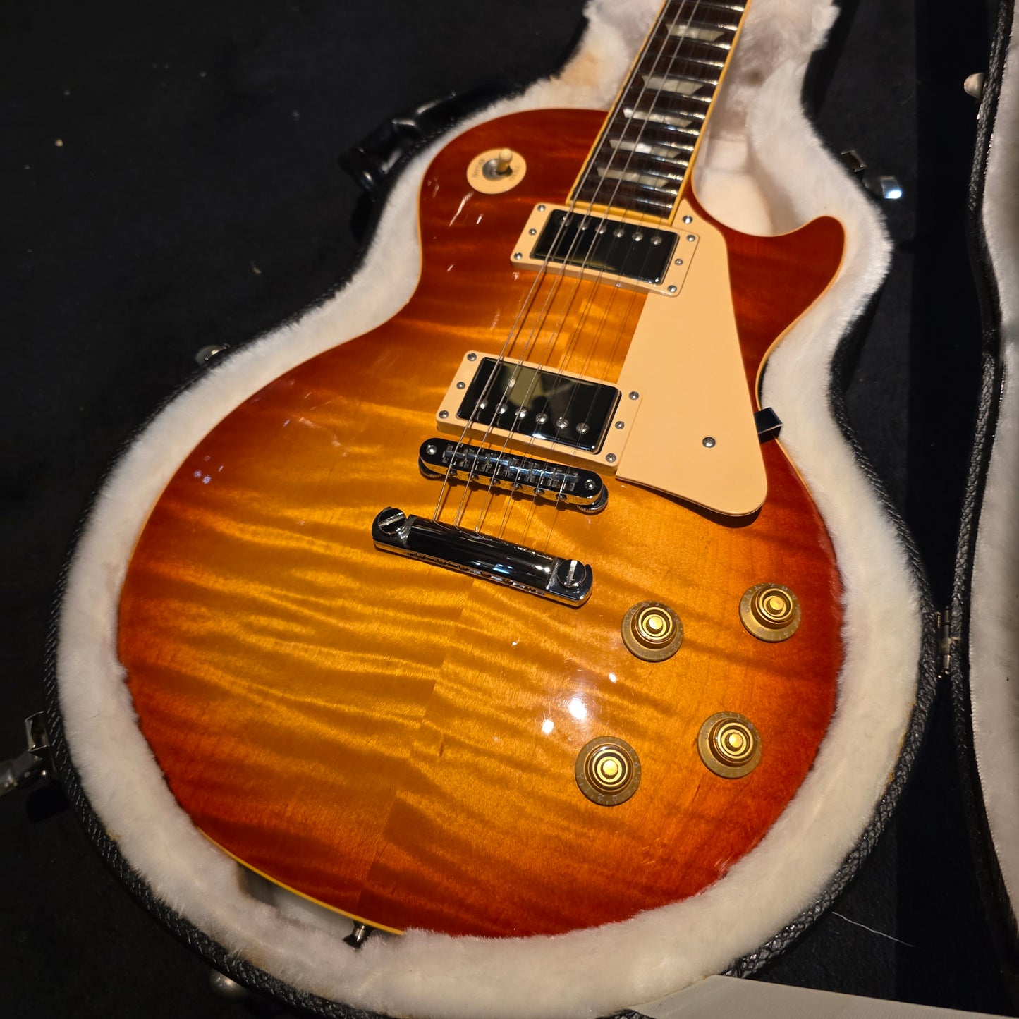 Gibson Les Paul Standard with '60s Neck Profile 2007 - Heritage Cherry Sunburst