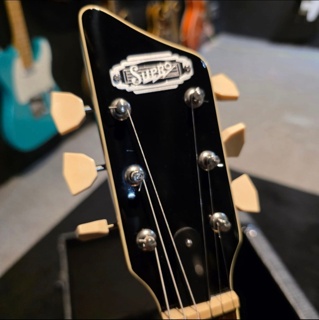 Supro Silverwood 2019 - trans cherry