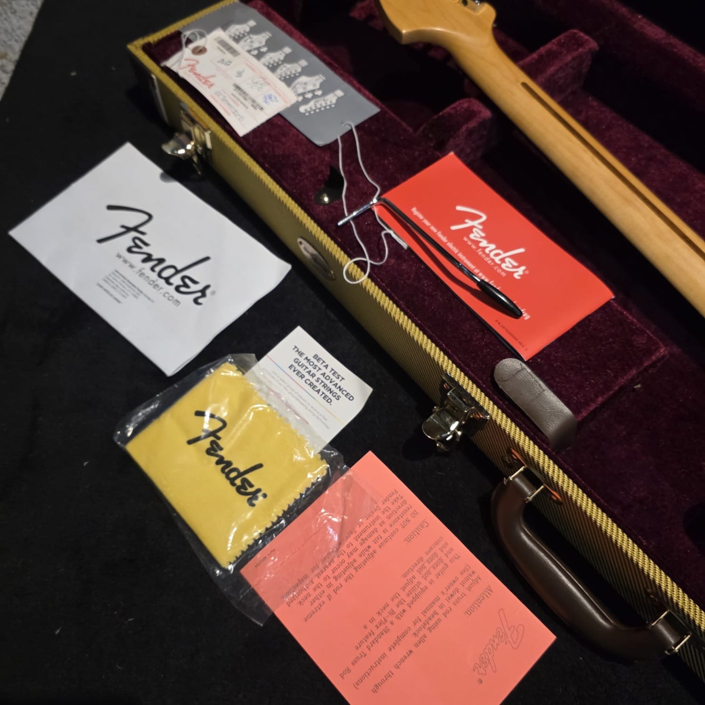 Fender American Special Stratocaster HSS with Rosewood Fretboard 2016 - 3-Color Sunburst